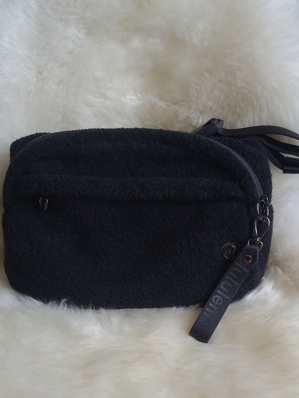 Lululemon On The Beat Belt Bag *Sherpa